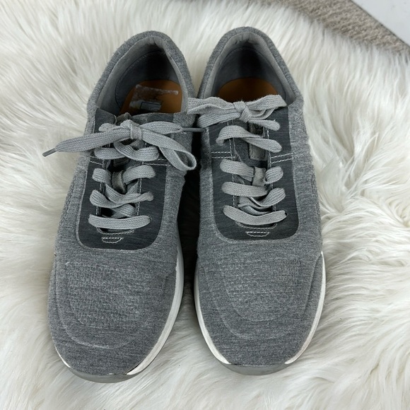UGG Gray Adaleen Jersey Knit Lace Up Sneakers 9.5 - Picture 2 of 7